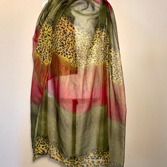 Lightweight Scarf Wrap accessories - Picture 5 of 11